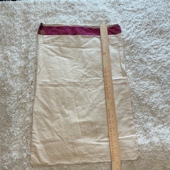 Large Tory Burch dust bag - Picture 4 of 6
